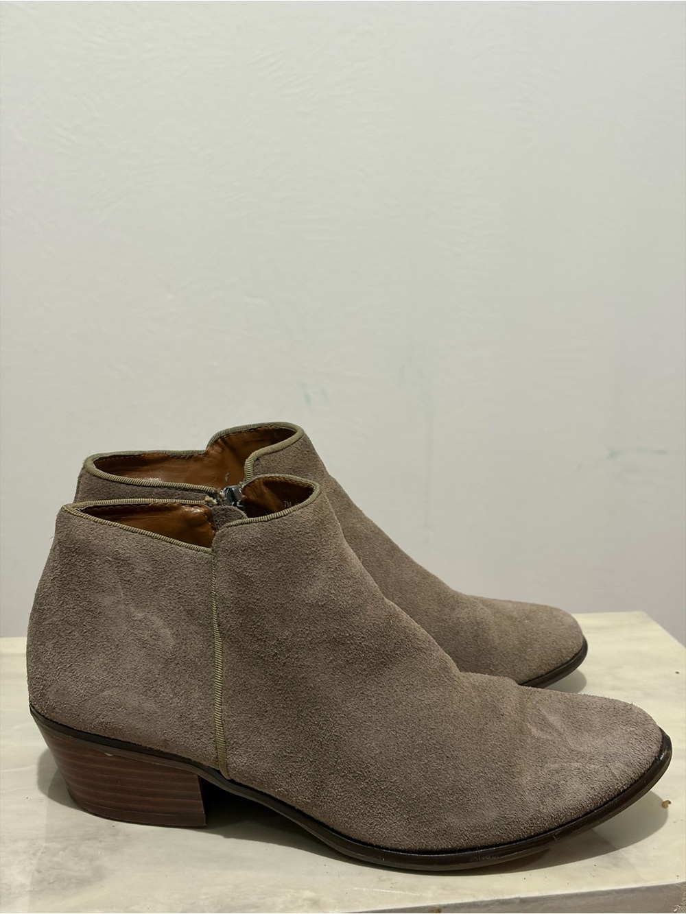 Crown Vintage Suede Taupe Ankle Boots - Women's 7